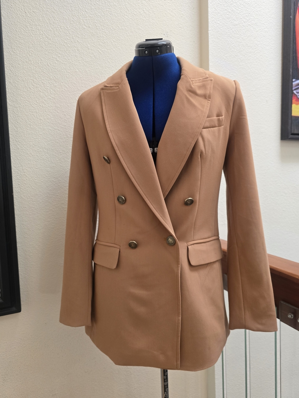 Elie Tahari Womens Camel Double-Breasted Blazer Size M Size 8 Mint Condition